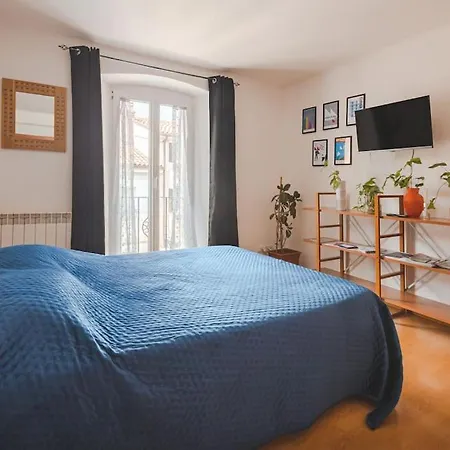 Accogliente E Confortevole *